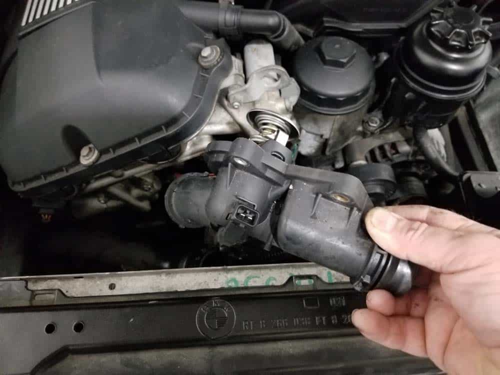 See B2587 in engine